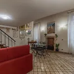 Guesthost - Near Piazza Navona